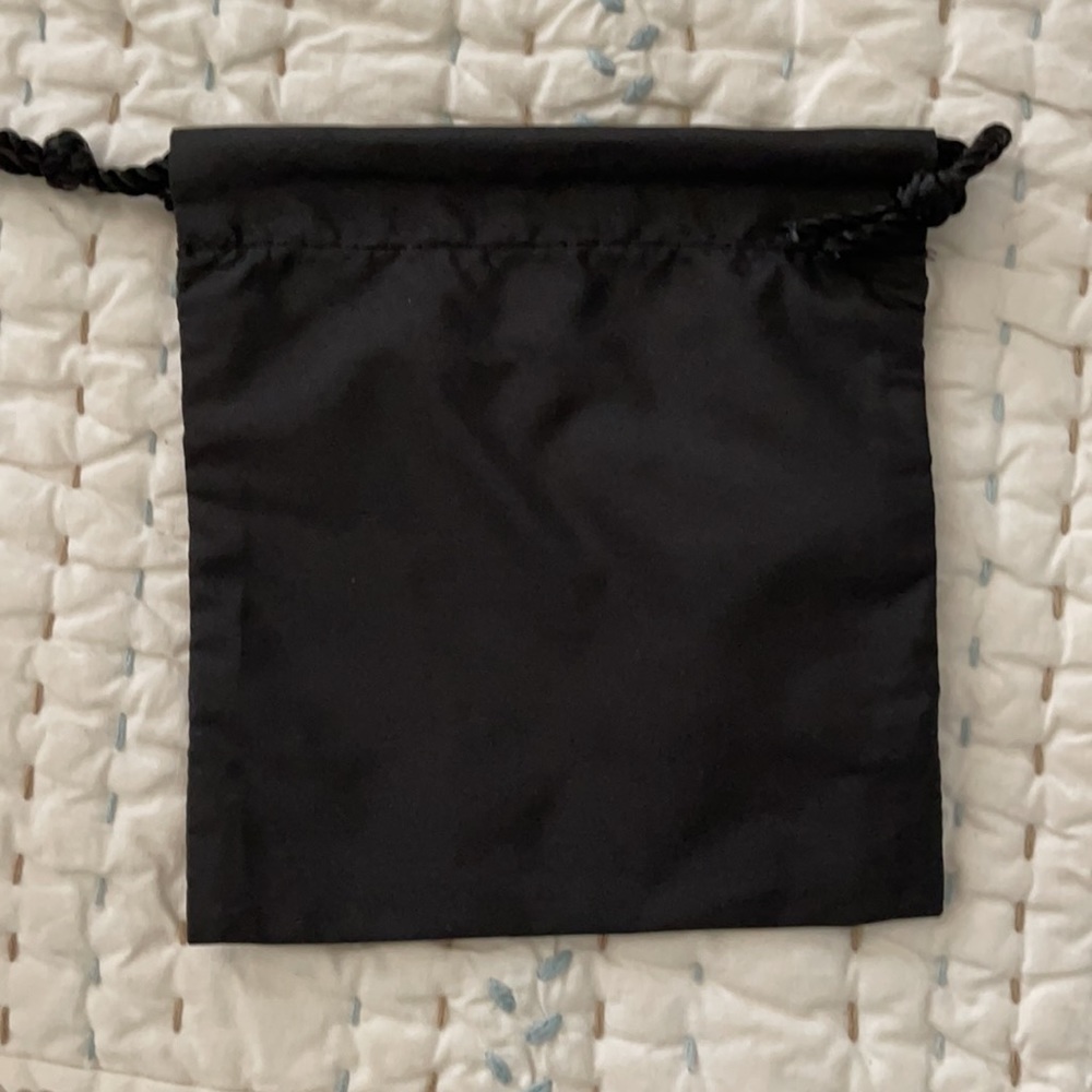Chanel Gift/Makeup Pouch - Picture 2 of 3